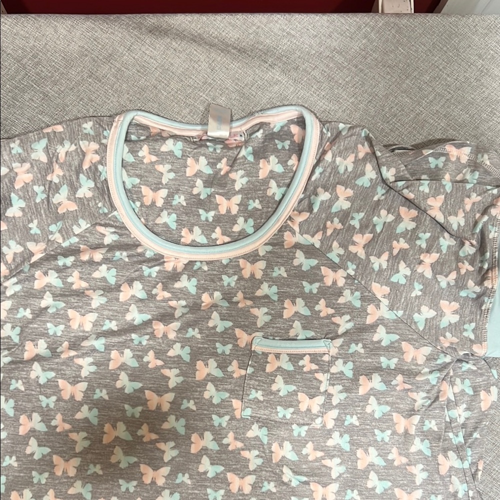Butterfly Print Gray Night Shirt